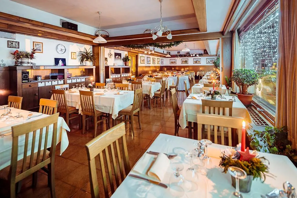 Hotel Coldai Alleghe 3*,
